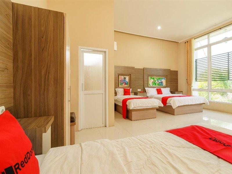 Reddoorz Resort Premium @ Sangkan Hurip Кунинган Экстерьер фото