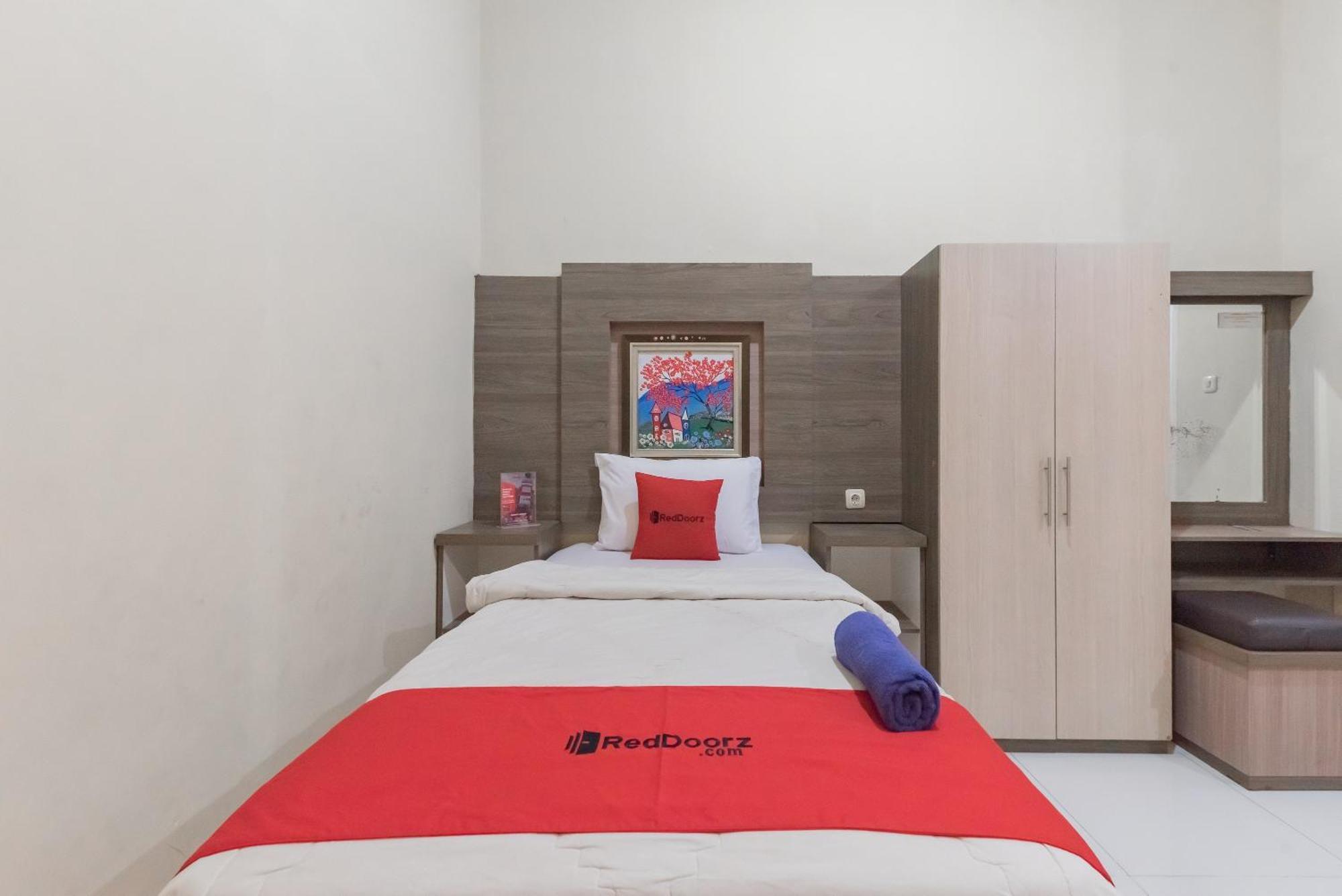 Reddoorz Resort Premium @ Sangkan Hurip Кунинган Экстерьер фото