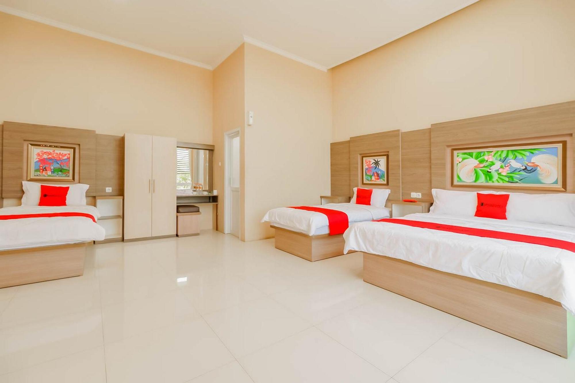 Reddoorz Resort Premium @ Sangkan Hurip Кунинган Экстерьер фото