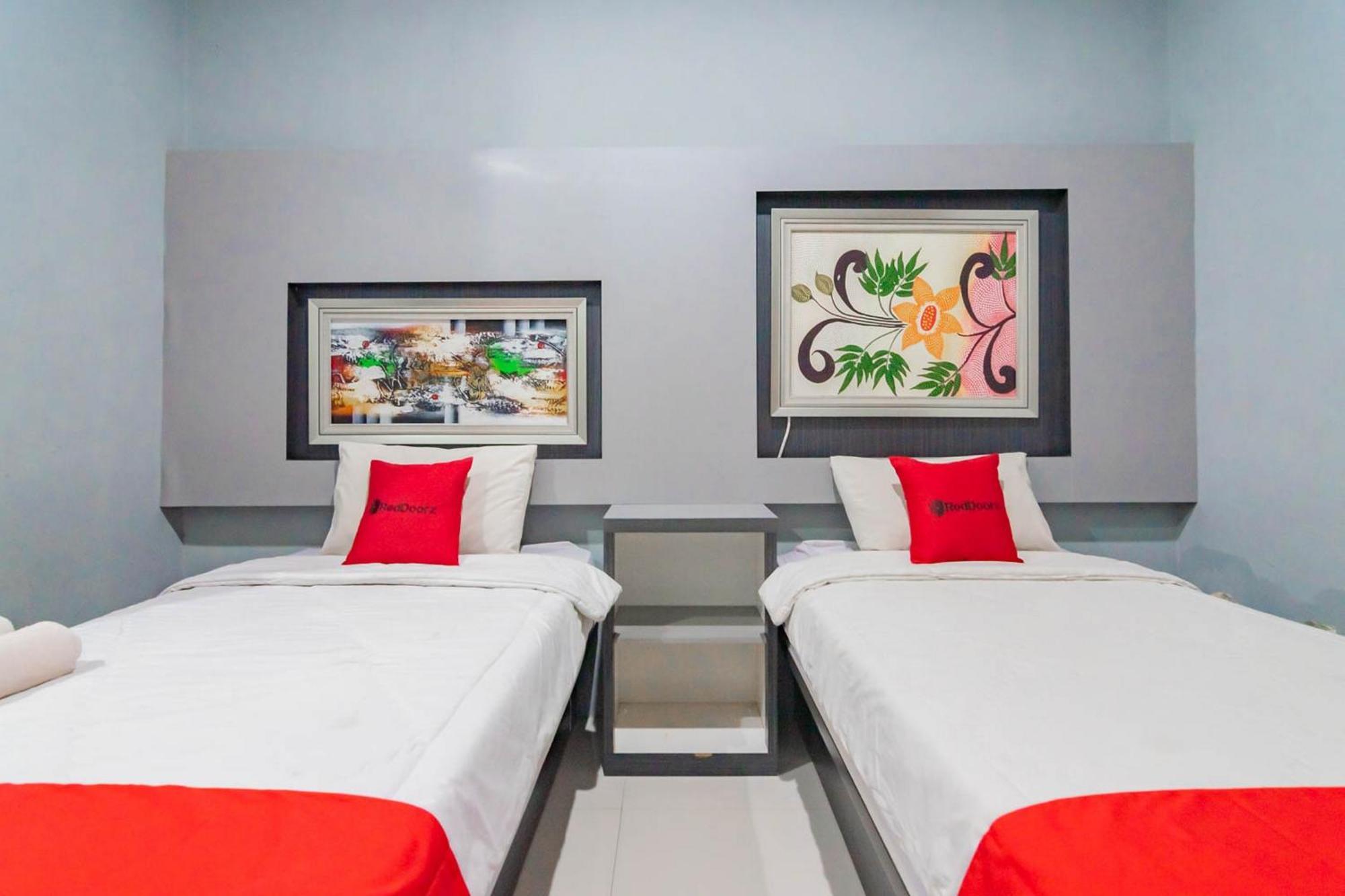 Reddoorz Resort Premium @ Sangkan Hurip Кунинган Экстерьер фото