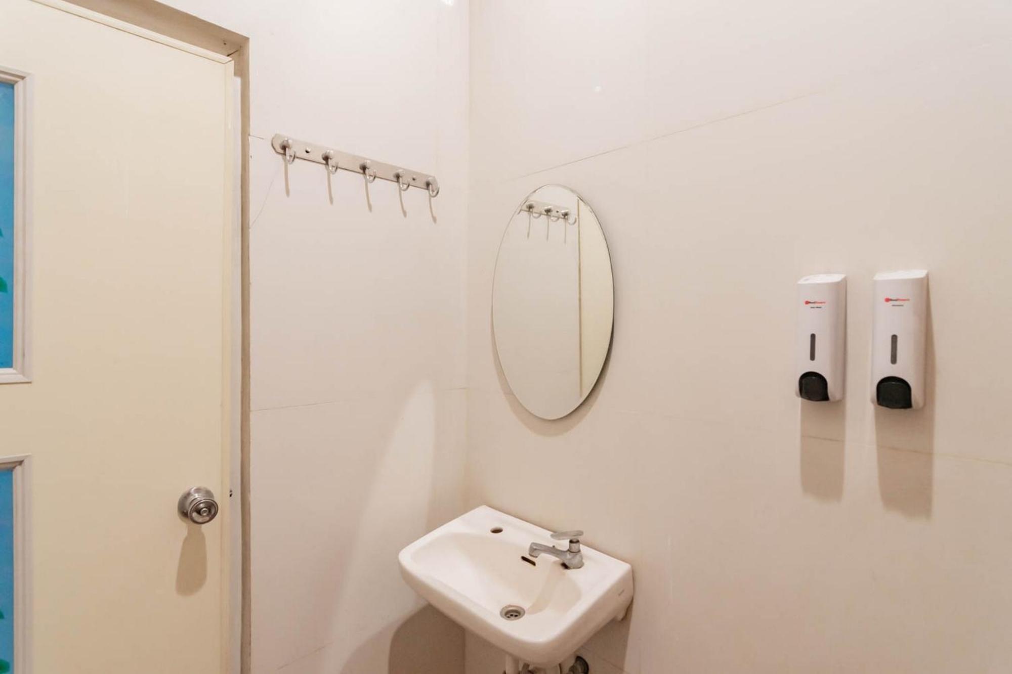 Reddoorz Resort Premium @ Sangkan Hurip Кунинган Экстерьер фото