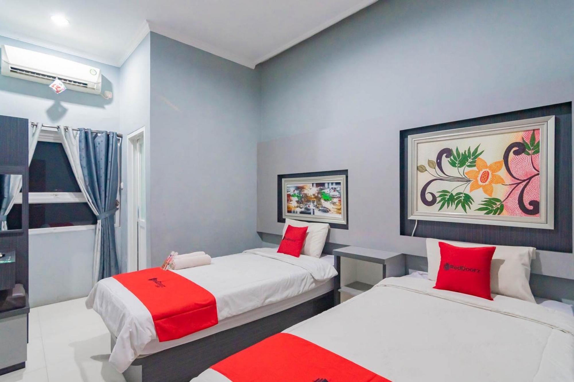 Reddoorz Resort Premium @ Sangkan Hurip Кунинган Экстерьер фото