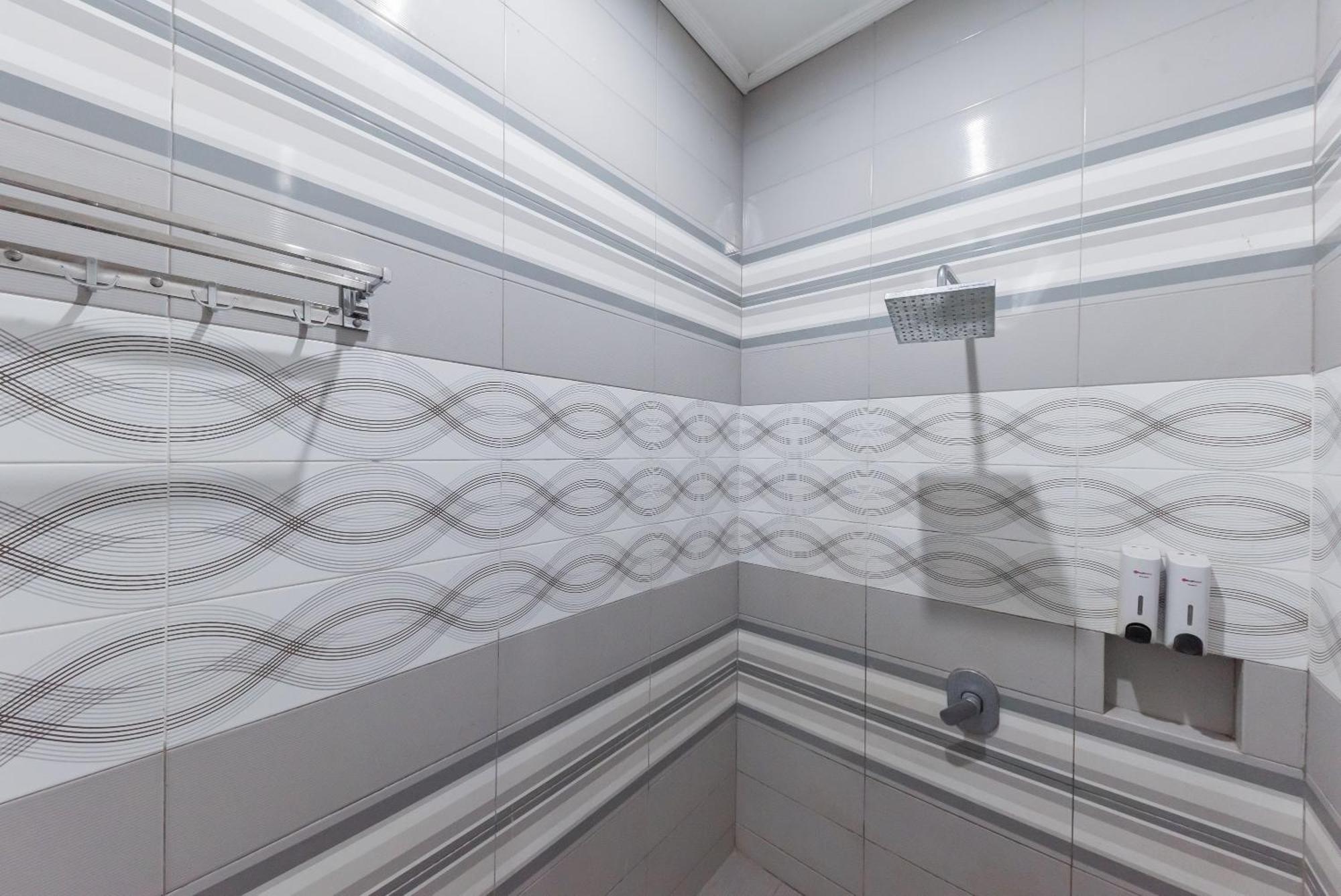 Reddoorz Resort Premium @ Sangkan Hurip Кунинган Экстерьер фото